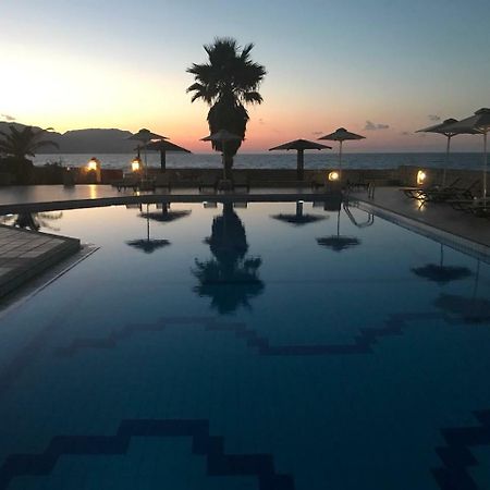 Готель Aquamar Beach Kournas Екстер'єр фото